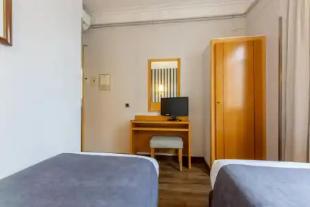 Ripoll Apartments - 4