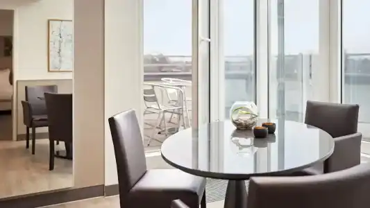 Lindner Dusseldorf Airport, part of JdV by Hyatt - 90