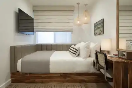 The Pearl - 44