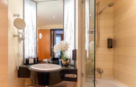 PLAZA Premium Köln - 46