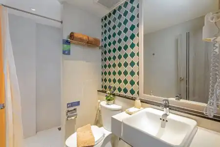Sawaddi Patong Resort & Spa by Tolani - 108