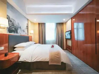 Ramada Plaza by Wyndham Shanghai Pudong Airport - 52