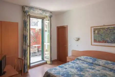 Tirreno - 7