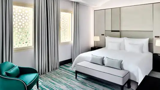 Address Montgomerie - 44