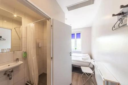 AO Prag Holesovice - 25