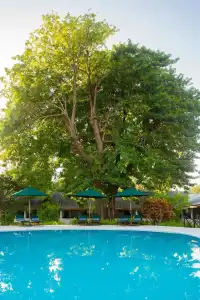 Equator Village - 17