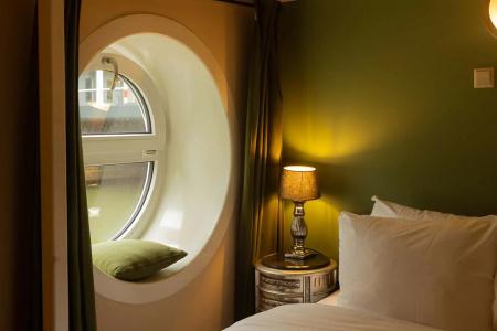 FLOATS by H2OTEL - 56