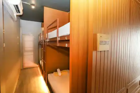 Loftel 22 Hostel - 6