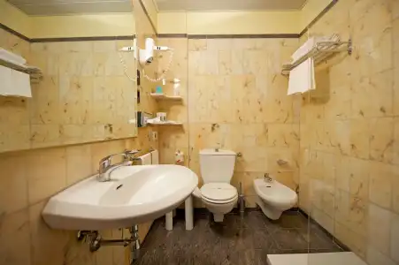 Mercure Astoria Reggio Emilia - 12