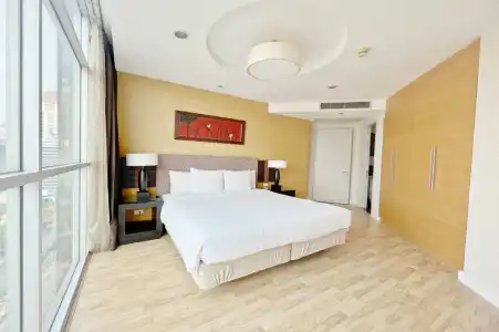 Urbana Sathorn - 76