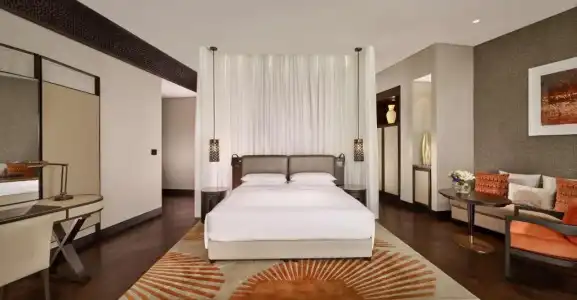Grand Hyatt Abu Dhabi & Residences Emirates Pearl - 3