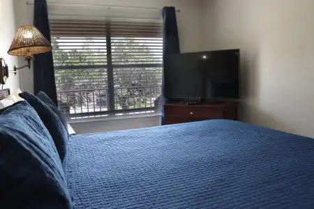 Parc Corniche Condominium Suites - 65