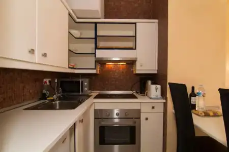Yucca Park Aparthotel - 9