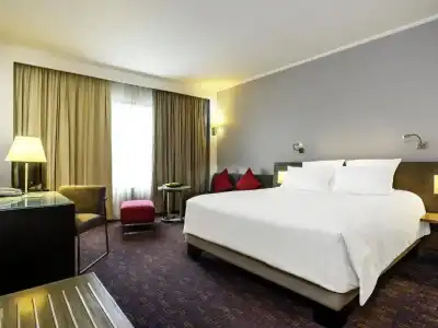 Novotel Bangkok On Siam Square - 4
