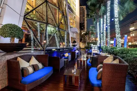 Hilton Bangkok Grande Asoke - 11