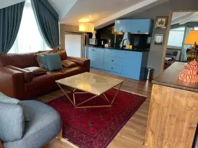 The Marions Suite - 221