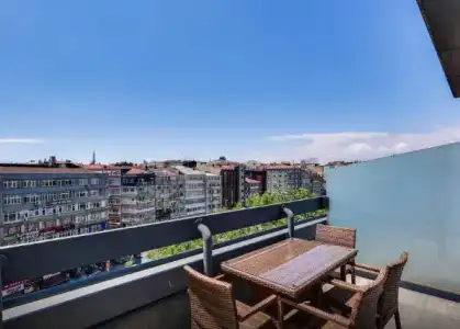 Ramada by Wyndham Old City - 65