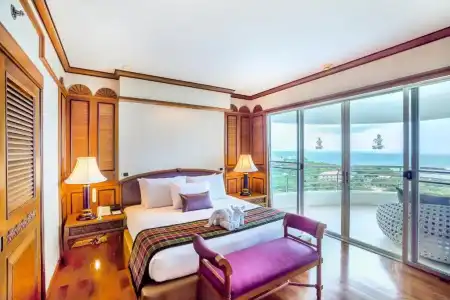 Royal Cliff Beach Pattaya - 5