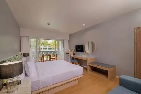 The Briza Beach Resort Khaolak - 55
