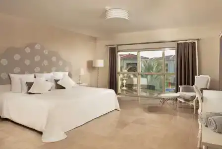 Paloma Oceana - 76