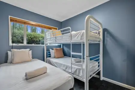Christchurch Top 10 Holiday Park - 191