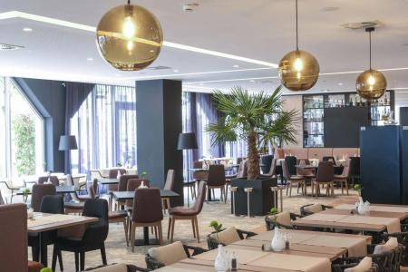 DoubleTree by Hilton Hannover Schweizerhof - 29