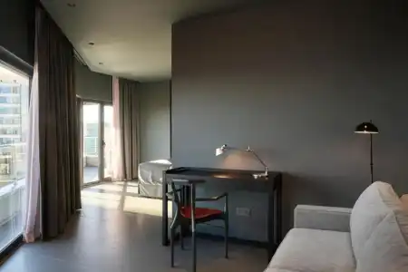 Barcelona Princess - 16