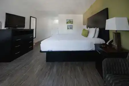 Old Town Western Inn & Suites - 12