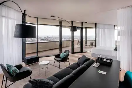 Courtyard by Marriott Brno - 45