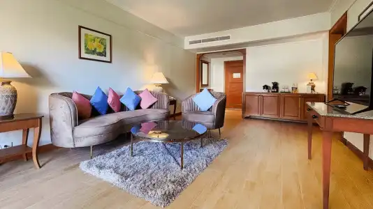 Amora Beach Resort Phuket - 90