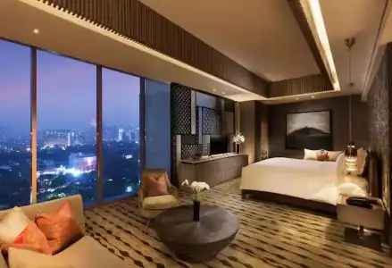 DoubleTree by Hilton Jakarta - Diponegoro - 62
