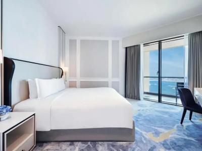 Sofitel Dubai Jumeirah Beach - 4
