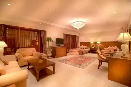 Corniche Abu Dhabi - 11