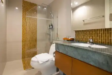 Royal Beach View Suites - 16