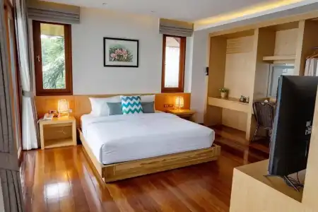 Coral Cliff Beach Resort Samui - 1