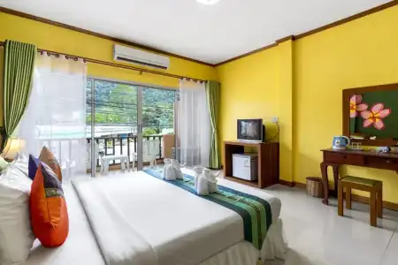 Coconut Beach Resort, Koh Chang - 43