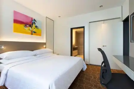 Four Points by Sheraton Singapore, Riverview - 3