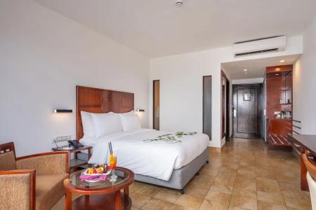 Hulhule Island - 59