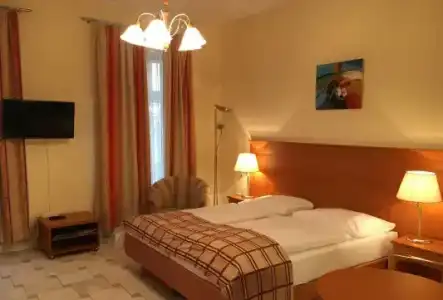 Continental-Pension - 29