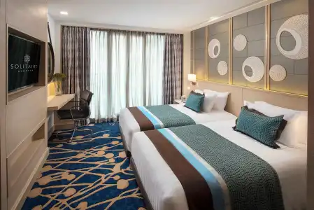 Solitaire Bangkok Sukhumvit 11 - 40