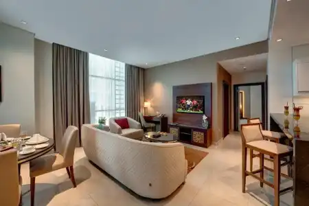 Royal Continental Suites Business Bay - Deluxe Apartments - 17