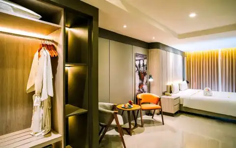 HARRIS & Residence Riverview Kuta Bali - 37