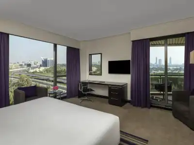 Pullman Dubai Creek City Centre - 32