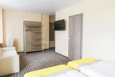 Raziotel Yamska Kyiv - 19