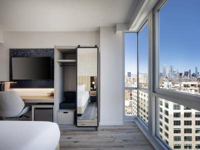 Courtyard by Marriott New York Manhattan/SoHo - 17