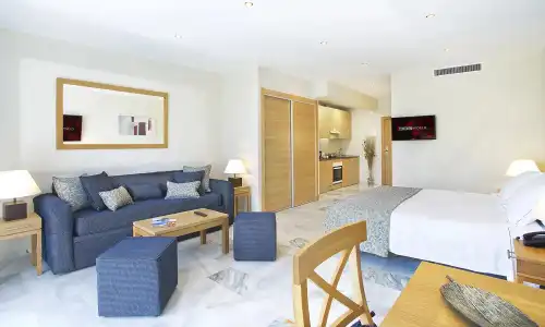 Sunset Beach Club Apartments - 44