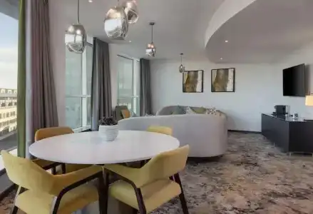 Hilton Cardiff - 95