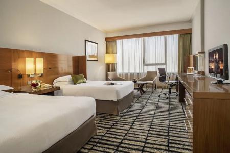 Jumeira Rotana - 4