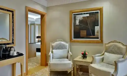 DoubleTree by Hilton Resort & Spa Marjan Island - 77