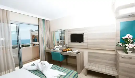 Insula Resort & Spa - 30